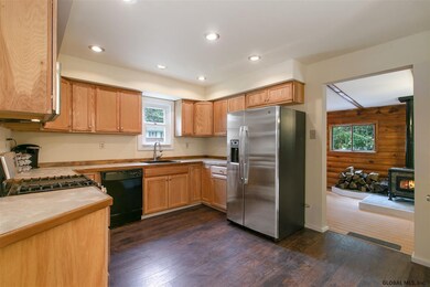 4 Watson Ave, Troy, NY 12180 - photo 6