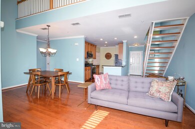 25272 Riffleford Square unit 302, Chantilly, VA 20152 - photo 4