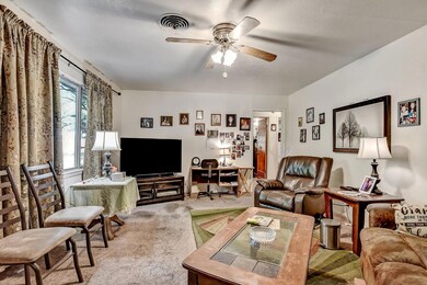 1519 Oriental St, Bonham, TX 75418 - photo 3