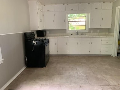 804 NW C St, Bentonville, AR 72712 - photo 3