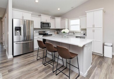 2420 SE Maxwell Dr, Waukee, IA 50263 - photo 6