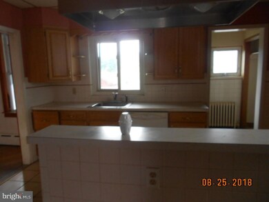 605 Arlington St, Tamaqua, PA 18252 - photo 6