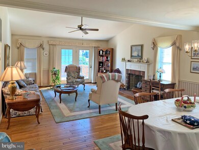 217 Fairfield Dr, Warrenton, VA 20186 - photo 5