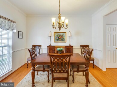 6722 Selbourne Ln, Gainesville, VA 20155 - photo 6