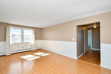 29 Woodbine St unit 12, Pawtucket, RI 02860 - photo 4