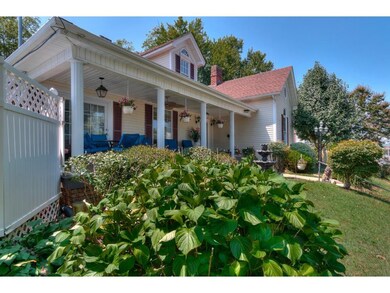 630 E Maple St, Johnson City, TN 37601 - photo 3