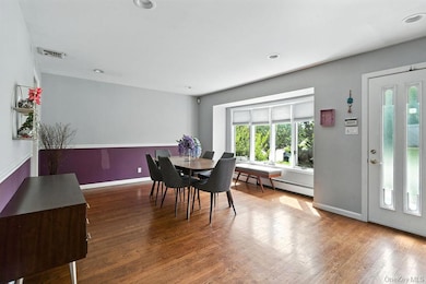 21 Macarthur Ave, Plainview, NY 11803 - photo 6