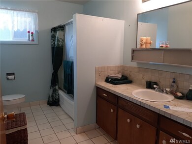 3601 Oak St, Longview, WA 98632 - photo 3