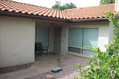 frontpatio-2