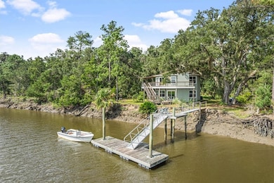 2001 Hird Island Dr, Darien, GA 31305 - photo 2