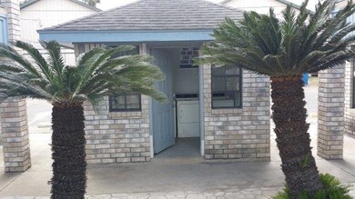714 S Tennessee Ave, Weslaco, TX 78596 - photo 2