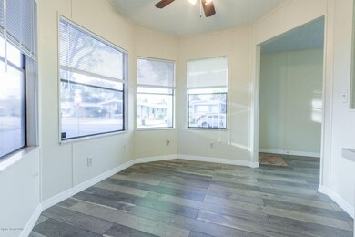 DINNING ROOM