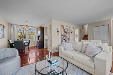 unlisted-address, Naperville, IL 60565 - photo 5