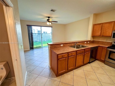 12010 SW 268th St unit 37, Homestead, FL 33032 - photo 4