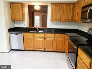 5203 Lightfoot Path, Columbia, MD 21044 - photo 7