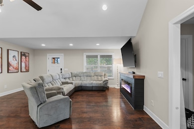 634 S Tunnel Rd, Gallatin, TN 37066 - photo 6