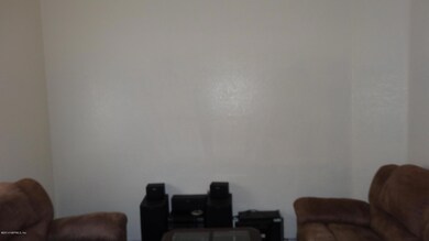 10561 Arnez Rd, Jacksonville, FL 32218 - photo 4