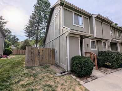 6576 Charles St, Shawnee, KS 66216 - photo 2