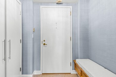 10 Mountain Laurels Dr unit U406, Nashua, NH 03062 - photo 2