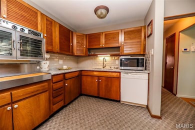 unlisted-address, Granite City, IL 62040 - photo 3