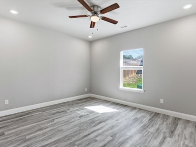 1101 Apache Ridge Rd, Granbury, TX 76048 - photo 5