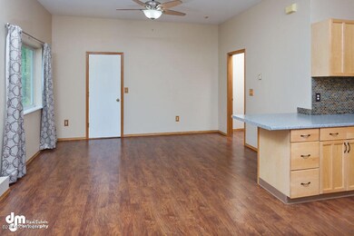Living Room_DMD_4039-SMALL