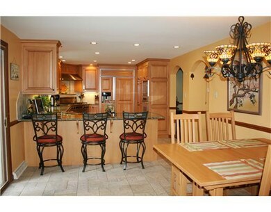 Kitchen. Wow!  This fabulous kitchen is a cook s d