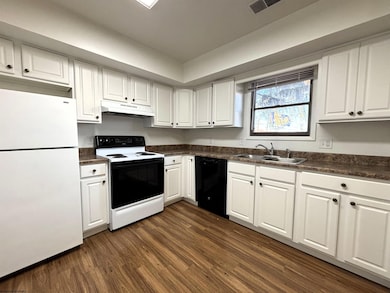 1092 Willowdale Rd, Morgantown, WV 26505 - photo 2