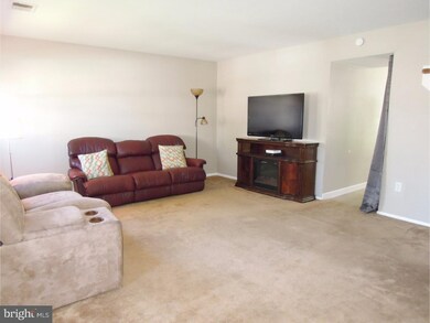 412 Colonial Dr, East Greenville, PA 18041 - photo 2