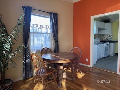 304 N Helena St, Ridgecrest, CA 93555 - photo 6