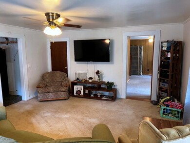 1216 Brown St, Paris, TN 38242 - photo 5