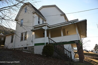 2023 405 E Center EAST full exterior DSC