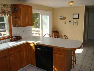 26 Seth Dr, Attleboro, MA 02703 - photo 5