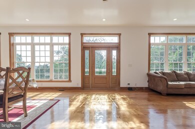 460 Roys Ln, Hedgesville, WV 25427 - photo 4