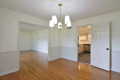 1923 Robinhood Rd, Albany, GA 31707 - photo 6