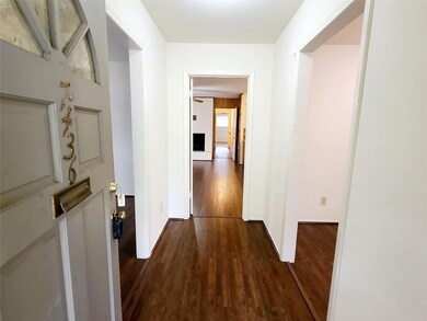 7436 Brentcove Cir, Dallas, TX 75214 - photo 2