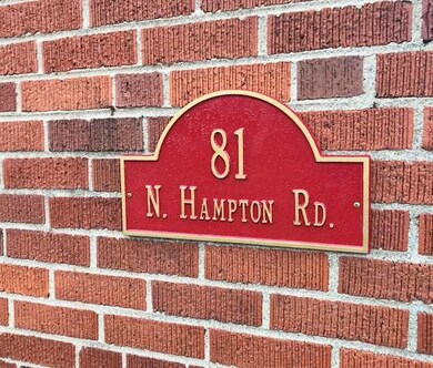 81nHampton_sign