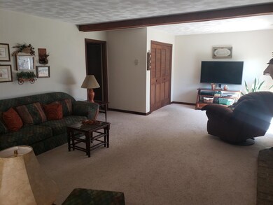 10926 Us Highway 231, Loogootee, IN 47553 - photo 3