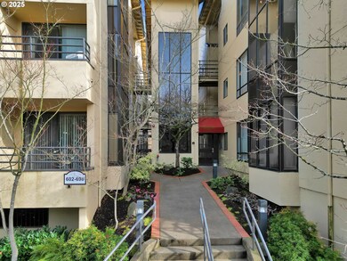 658 Wimbledon Ct, Eugene, OR 97401 - photo 4