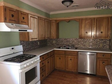 1214 Montgomery St, Wichita Falls, TX 76302 - photo 3