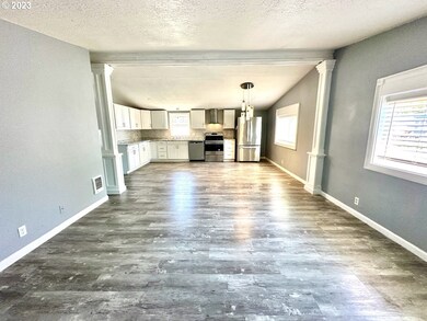 Living Room/Dining Room