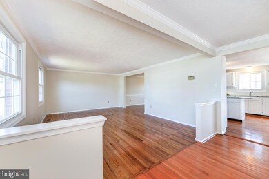 4308 Sugar Pine Ct, Burtonsville, MD 20866 - photo 3