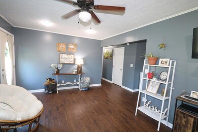 6808 Spourtland Dr, Louisville, KY 40228 - photo 2