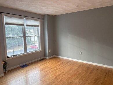 933 Varnum Ave unit 3, Lowell, MA 01854 - photo 5