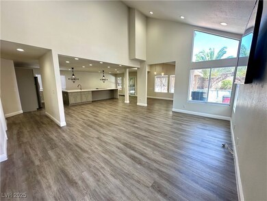 9632 Rising Tide Dr, Las Vegas, NV 89117 - photo 4