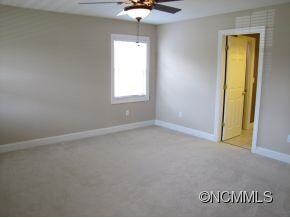 24 Greg Ct, Hendersonville, NC 28792 - photo 6