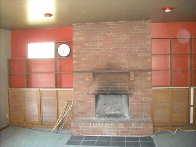 9248 Grace St, Highland, IN 46322 - photo 4