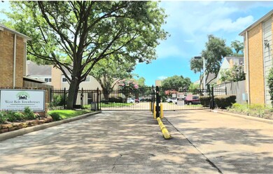 10305 Briar Forest Dr unit 3, Houston, TX 77042 - photo 4