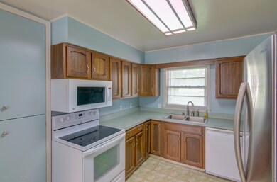 136 Julian Ave - Print-12