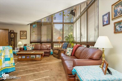 06-Living Room_SOPH9095